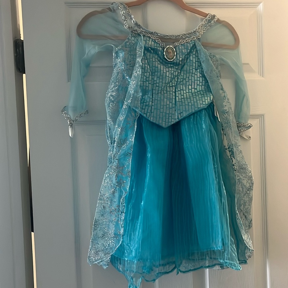 Disney Frozen Elsa Kids' Dress size xs 4/5 brand new never worn